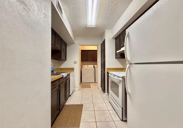5th image of 11002 Hammerly Blvd #88, Houston, TX 77043 | MLS# 88330092