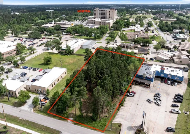 1st image of 1017 Alma St, Tomball, TX 77375 | MLS# 45778765