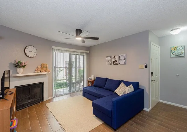 2nd image of 2120 El Paseo St #603, Houston, TX 77054 | MLS# 31191353
