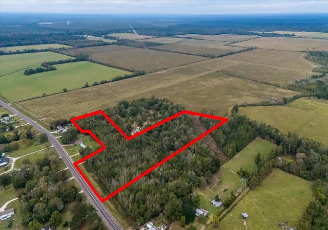 Photo 3 of Land for sale at 1563 Highway 105 E, Liberty, TX 77575 | MLS# 53361439 | Listing updated on 2026-08-14