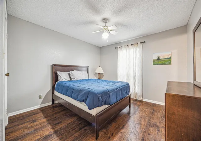 5th image of 2120 El Paseo St #2422, Houston, TX 77054 | MLS# 54644515