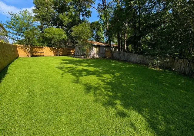 Photo 15 of Single family home for sale at 15 Gambrel Oak Pl, Spring, TX 77380 | MLS# 69944590 | Listing updated on 2026-08-22