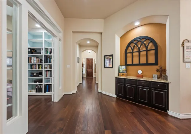 Photo 4 of Single family home for sale at 5019 Preserve Park Dr, Spring, TX 77389 | MLS# 448524 | Listing updated on 2026-08-30