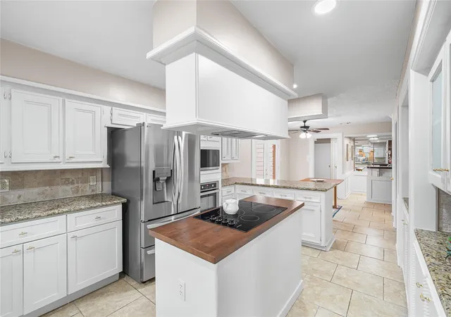 Photo 4 of Single family home for sale at 15027 Walters Rd, Houston, TX 77068 | MLS# 32967912 | Listing updated on 2026-09-21