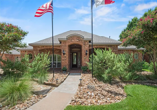 4th image of 8606 Meadowview Ct, Jersey Village, TX 77040 | MLS# 38008919