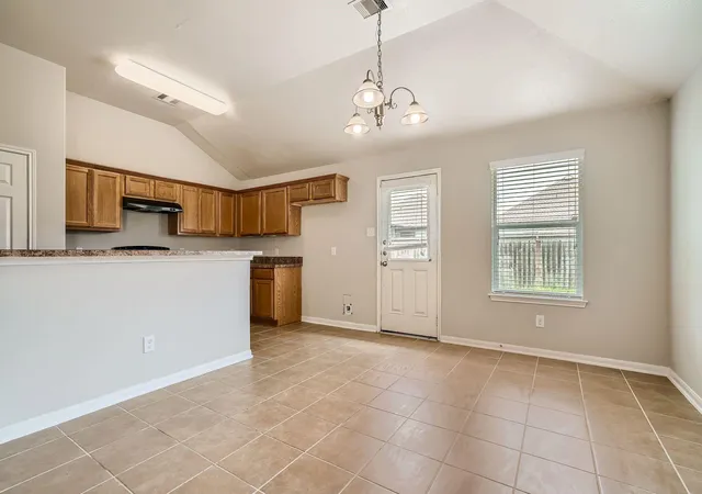 5th image of 430 Vane Wy, Crosby, TX 77532 | MLS# 76464314