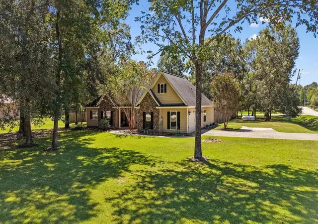 Photo 1 of Single family home for sale at 27112 Fairway Crossings Dr, Huffman, TX 77336 | MLS# 12790677 | Listing updated on 2026-09-06