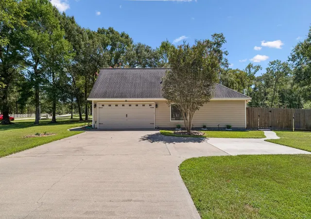 Photo 4 of Single family home for sale at 27112 Fairway Crossings Dr, Huffman, TX 77336 | MLS# 12790677 | Listing updated on 2026-09-06