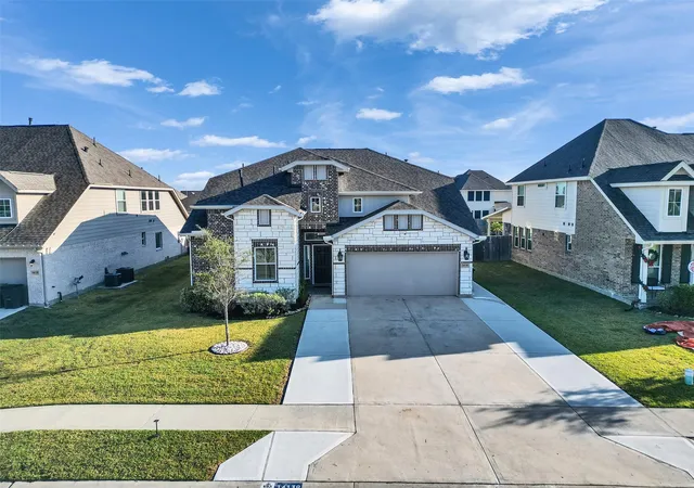 Homes for sale in Baytown, TX | 14139 Little River Dr, Baytown, TX 77523 | MLS# 60740134
