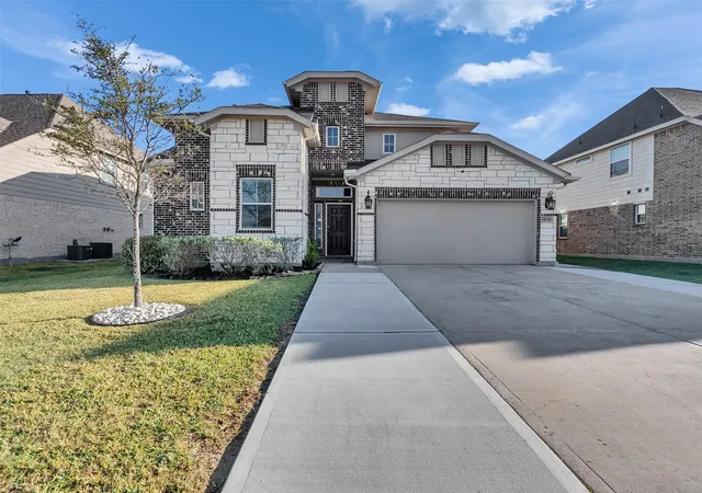 Homes for sale in Baytown, TX | 14139 Little River Dr, Baytown, TX 77523 | MLS# 60740134