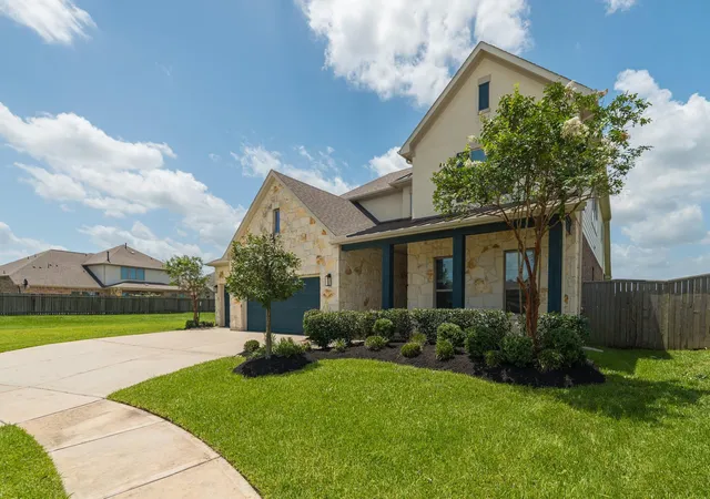 Photo 3 of Single family home for sale at 20503 Clay Stone Ct, Spring, TX 77379 | MLS# 82537773 | Listing updated on 2026-09-18