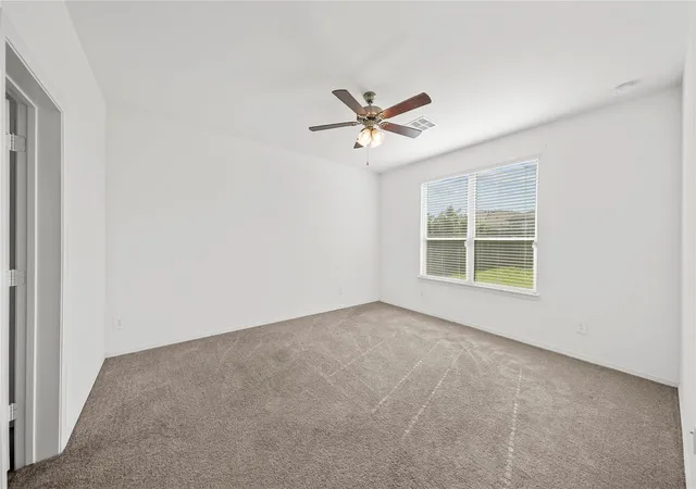 Photo 4 of Single family home for sale at 14450 Sunny Bnd Way, Conroe, TX 77303 | MLS# 8441621 | Listing updated on 2026-07-02