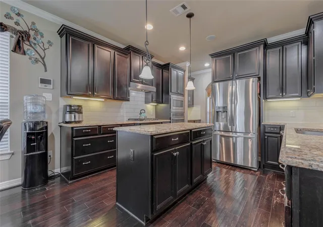 5th image of 27810 Yorkshire Brook Ln, Fulshear, TX 77441 | MLS# 60931107