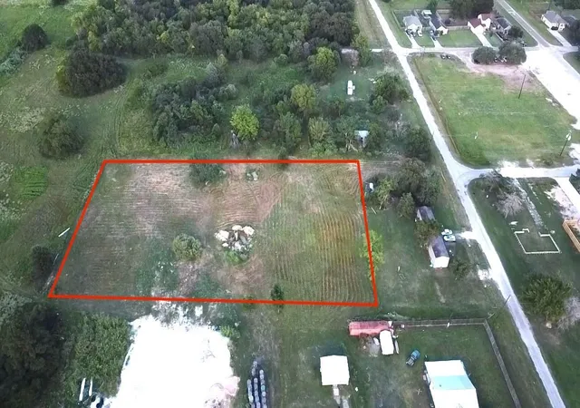 Photo 3 of Land for sale at 48 Saint Marys St, Hempstead, TX 77445 | MLS# 61277884 | Listing updated on 2026-05-14