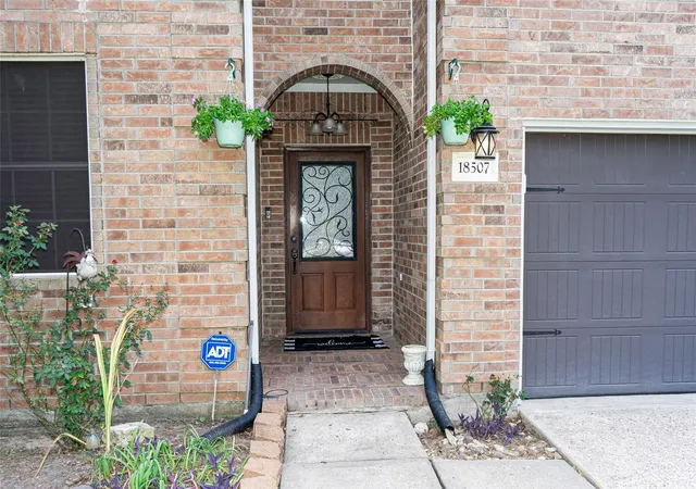 3rd image of 18507 Polo Meadow Dr, Humble, TX 77346 | MLS# 39122652