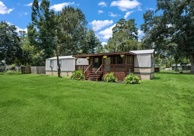 Photo 1 of Single family home for sale at 30 E Old Fld Dr, Huffman, TX 77336 | MLS# 2612428 | Listing updated on 2026-09-14