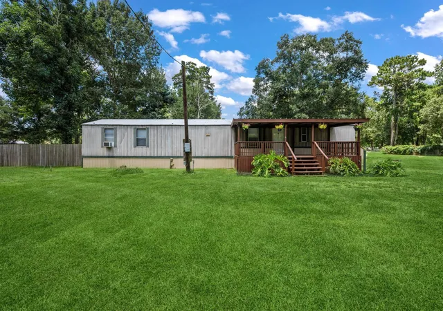 Photo 2 of Single family home for sale at 30 E Old Fld Dr, Huffman, TX 77336 | MLS# 2612428 | Listing updated on 2026-09-14