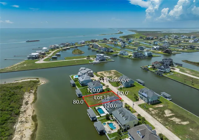 4th image of 21 Hawkeye, Hitchcock, TX 77563 | MLS# 22665594