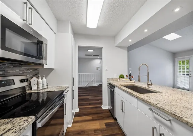 1st image of 2277 S Kirkwood Rd #1116, Houston, TX 77077 | MLS# 253883