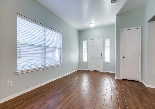 2nd image of 11418 Northam Dr, Tomball, TX 77375 | MLS# 29006131