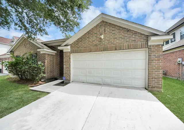 Photo 2 of Single family home for sale at 20810 Dappled Ridge Way, Humble, TX 77338 | MLS# 54093472 | Listing updated on 2026-09-19