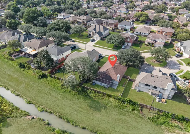 Photo 4 of Single family home for sale at 14610 Maisemore Rd, Houston, TX 77015 | MLS# 81795010 | Listing updated on 2026-09-13