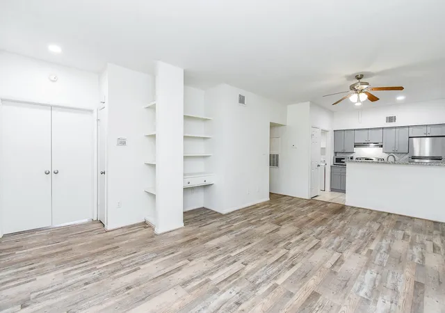 Condo for sale at 2626 Holly Hall St #307, Houston, TX 77054 | MLS# 19403736