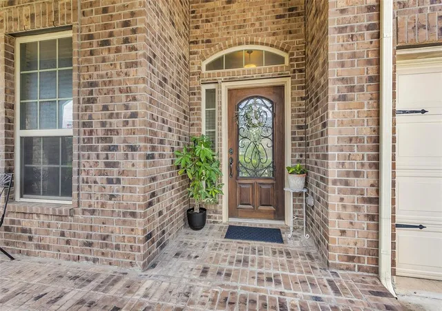 Photo 4 of Sale Pending at 19703 Lakeside Pointe Ct, Richmond, TX 77407 | MLS# 38717274 | Listing updated on 2026-09-06