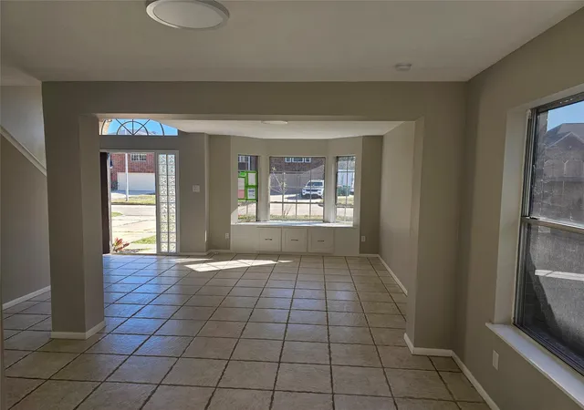 5th image of 4406 Egret Dr, Seabrook, TX 77586 | MLS# 87245081