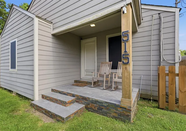 Homes for sale in Baytown, TX | 515 Riggs St, Baytown, TX 77520 | MLS# 93867023