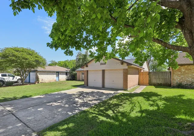 Photo 2 of Single family home for sale at 13419 Montaigne Dr, Houston, TX 77065 | MLS# 77315628 | Listing updated on 2026-09-21