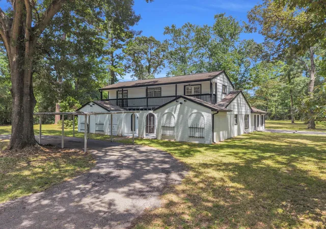 1st image of 33102 Rollingwood Dr, Pinehurst, TX 77362 | MLS# 74819626