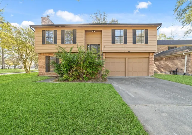 Photo 1 of Single family home for sale at 8426 Laurel Trails Dr, Houston, TX 77095 | MLS# 94294011 | Listing updated on 2026-08-19
