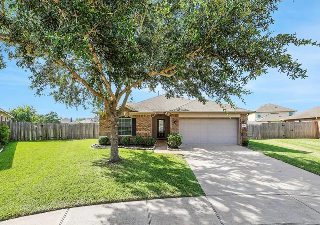 2nd image of 9106 Sunrise Ct, Hitchcock, TX 77563 | MLS# 26167878