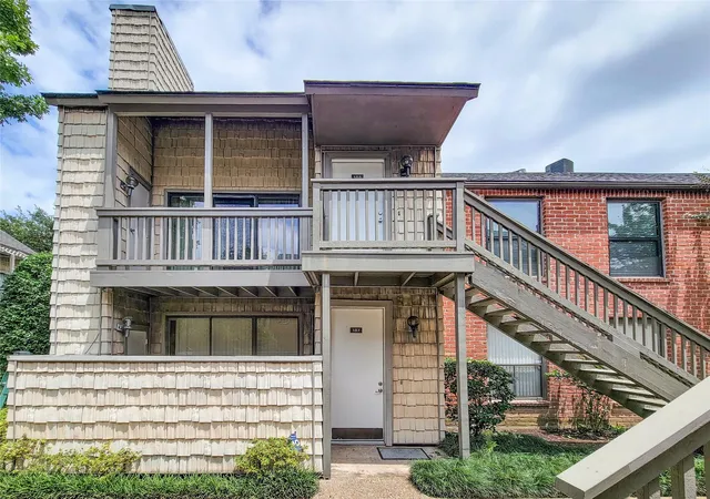 1st image of 2829 Timmons Ln #188, Houston, TX 77027 | MLS# 70798066