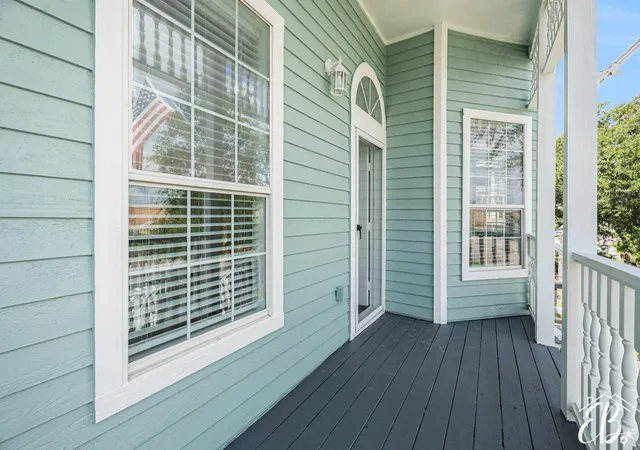 2nd image of 3515 Winnie St, Galveston, TX 77550 | MLS# 32079122