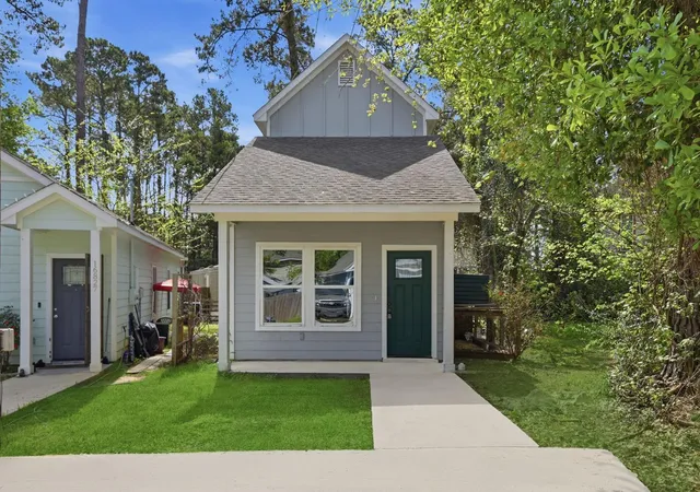 Photo 1 of Single family home for sale at 16831 Balmoral, Montgomery, TX 77316 | MLS# 44661796 | Listing updated on 2026-09-14