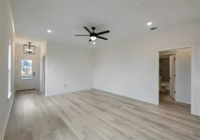 4th image of 21111 Autumn Heights, Bonney, TX 77583 | MLS# 68192798