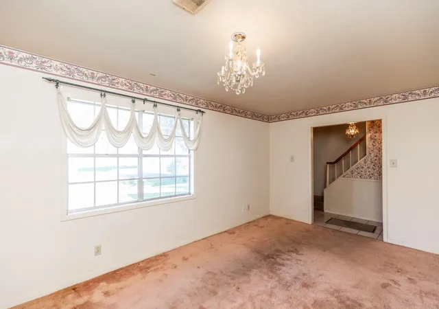 4th image of 1035 Palermo Dr, Beaumont, TX 77705 | MLS# 23507915