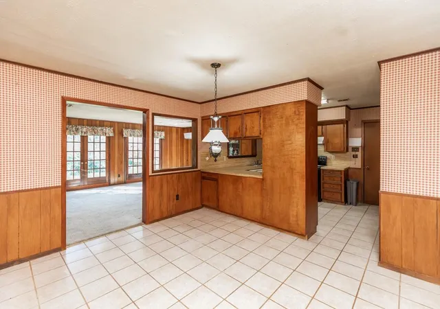 5th image of 1035 Palermo Dr, Beaumont, TX 77705 | MLS# 23507915