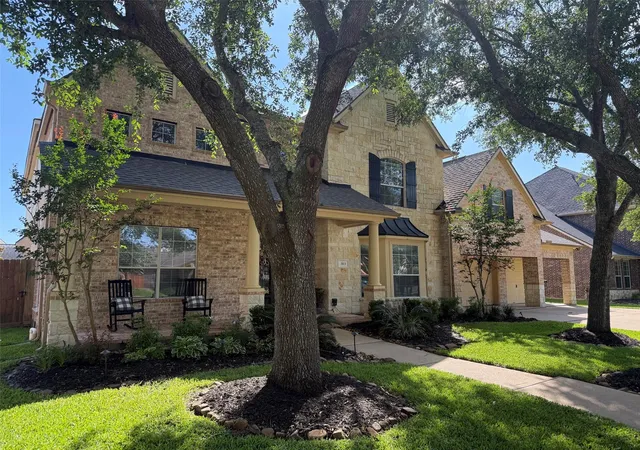 2nd image of 3113 Duchess Park Ln, Friendswood, TX 77546 | MLS# 28135491