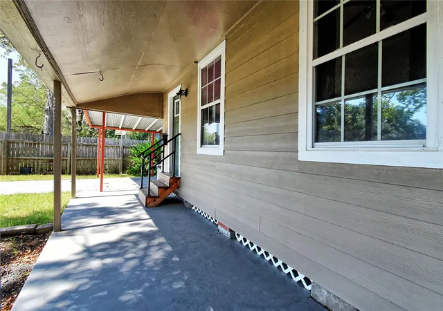 Photo 3 of Single family home for sale at 504 Green St, Baytown, TX 77520 | MLS# 58782241 | Listing updated on 2026-07-26