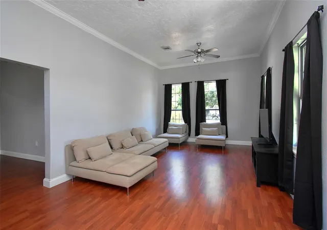 Photo 3 of Single family home for sale at 504 Green St, Baytown, TX 77520 | MLS# 58782241 | Listing updated on 2026-07-26