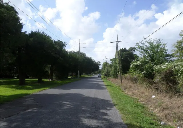 Photo 4 of Land for sale at 2825 North 10Th St, Beaumont, TX 77703 | MLS# 84546390 | Listing updated on 2026-07-07