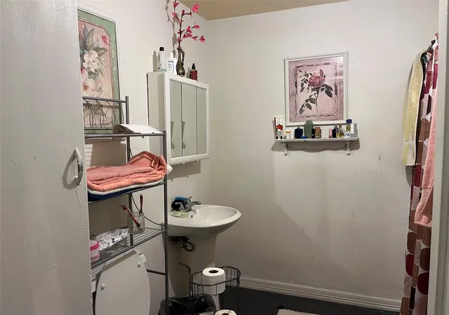 5th image of 2836 Cochran St, Houston, TX 77009 | MLS# 20597050