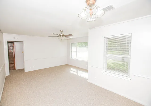 2nd image of 305 Wisteria St, Lake Jackson, TX 77566 | MLS# 26471433