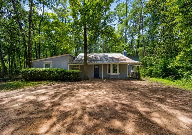 2nd image of 110 National Forest Rd, Cleveland, TX 77328 | MLS# 49542636