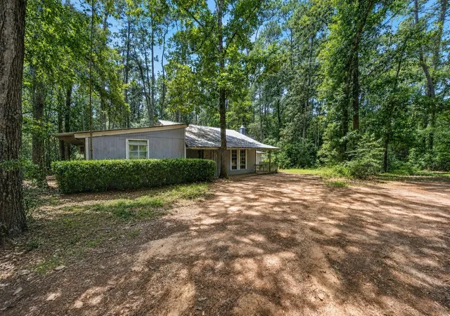 Photo 3 of Single family home for sale at 110 National Forest Rd, Cleveland, TX 77328 | MLS# 49542636 | Listing updated on 2026-08-01