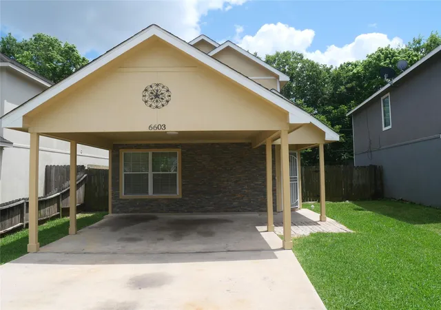 3rd image of 6603 Schambray St, Houston, TX 77085 | MLS# 55785533