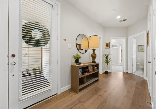 4th image of 2323 Warhol Wy, Houston, TX 77091 | MLS# 55225665